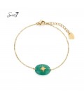 Goudkleurig armbandje met groene steen met een ster