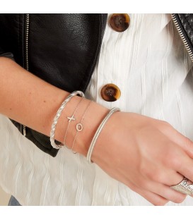 zilverkleurige armband met initiaal x