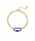 Goudkleurige armband met een blauwe slot
