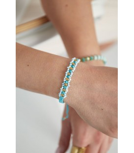 Fuchsia roze armband met bloemetjes
