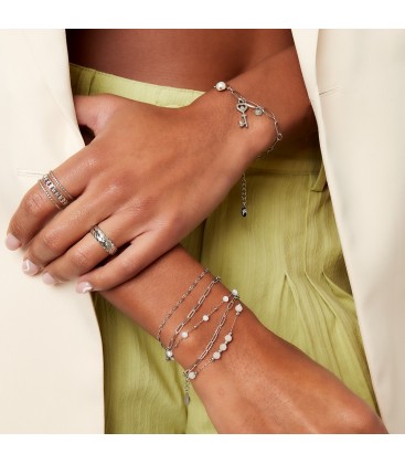 Zilverkleurige schakel armband met 3 lagen en glas kralen