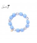Armband met zachtblauwe en transparante kralen